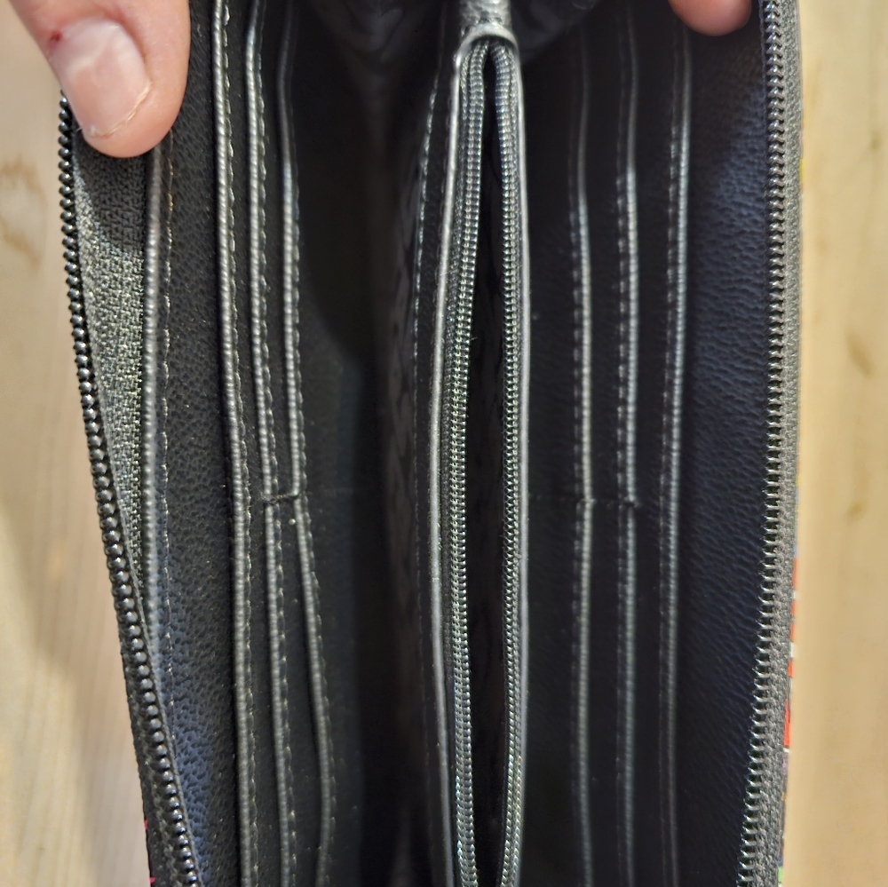 Loungefly Star Wars Wallet - Picture 3 of 4